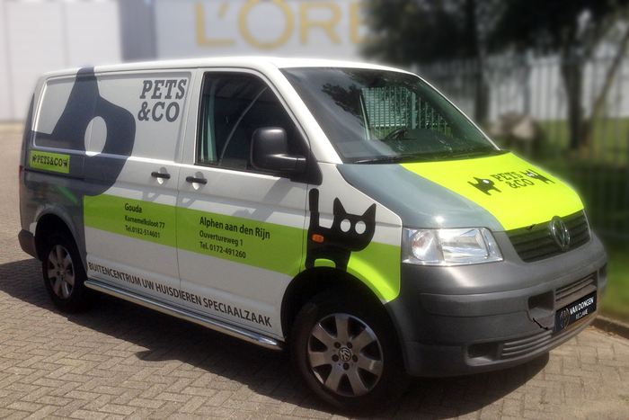 Voertuigbelettering Pets & Co | Van Dongen Reclame