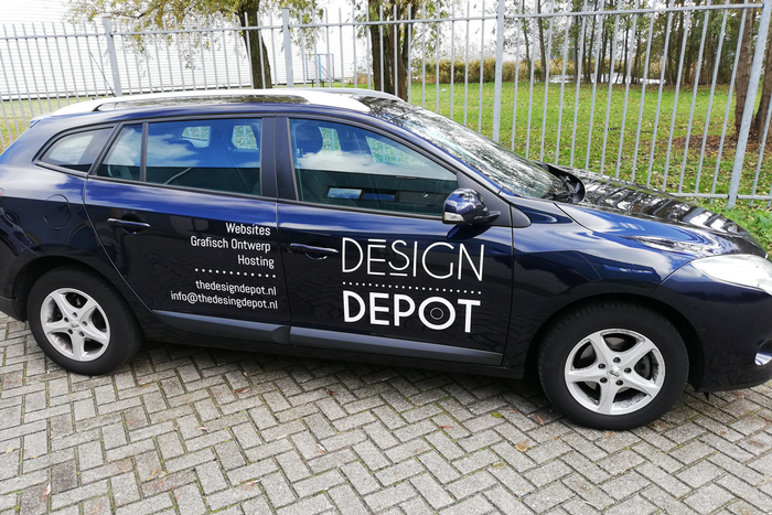 Voertuigbelettering Design Depot | Van Dongen Reclame