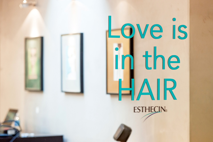 Tijdelijke belettering Esthecin | Van Dongen Reclame